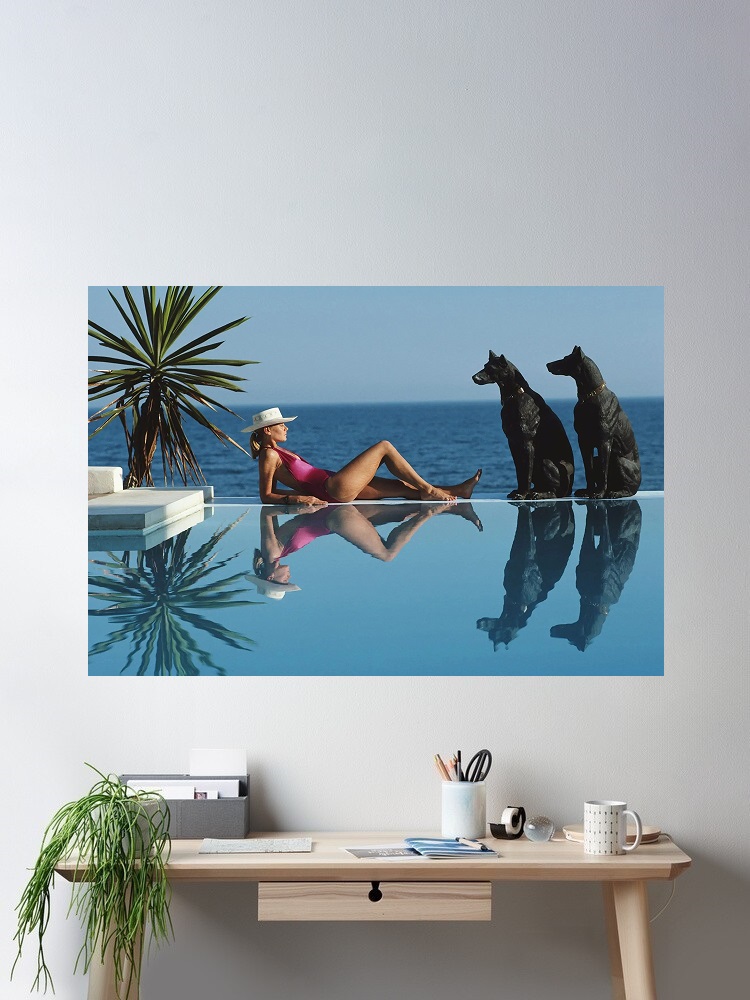 Luxury Lifestyle Us - Retro Poolside Host Luxe levensstijl door
